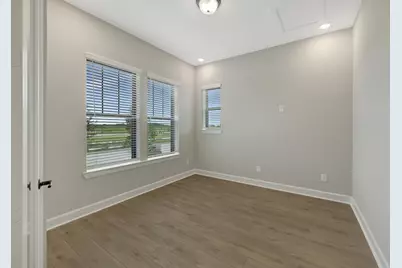 12203 Canal View Boulevard, Mont Belvieu, TX 77523 - Photo 15