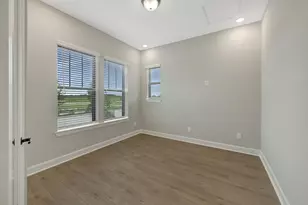 12203 Canal Vw Blvd, Mont Belvieu, TX 77523 - Photo 15