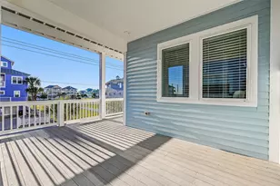 3839 Periwinkle, Galveston, TX 77554 - Photo 19