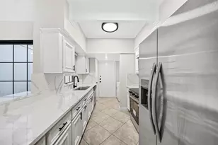 5328 Brownway St, Houston, TX 77056 - Photo 9