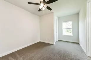6427 Tomahawk Dr, Baytown, TX 77523 - Photo 21