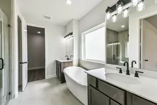 6427 Tomahawk Dr, Baytown, TX 77523 - Photo 13