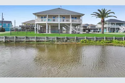 2946 Laguna Drive, Crystal Beach, TX 77650 - Photo 41