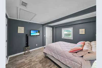 2946 Laguna Drive, Crystal Beach, TX 77650 - Photo 23