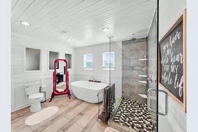 2946 Laguna Drive, Crystal Beach, TX 77650 - Photo 25