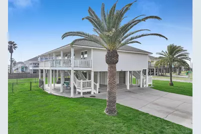 2946 Laguna Drive, Crystal Beach, TX 77650 - Photo 13