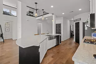 9718 Colonial Downs Dr, Mont Belvieu, TX 77523 - Photo 15