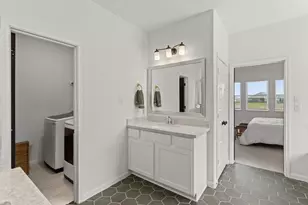 9718 Colonial Downs Dr, Mont Belvieu, TX 77523 - Photo 23