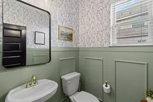 9718 Colonial Downs Dr, Mont Belvieu, TX 77523 - Photo 17