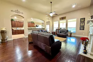 16243 Cascade Caverns Ln, Houston, TX 77044 - Photo 7