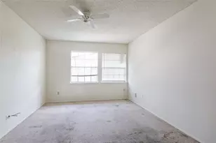 12227 Sandpiper Dr, Houston, TX 77035 - Photo 17