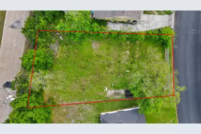 6711 Crestmont Street, Houston, TX 77033 - Photo 11