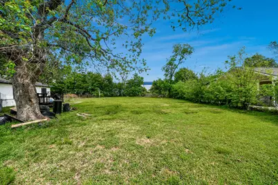 6711 Crestmont Street, Houston, TX 77033 - Photo 1