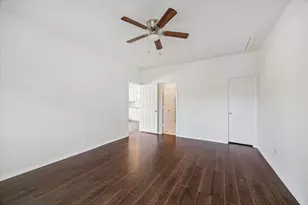 7047 Ave E, Houston, TX 77011 - Photo 11