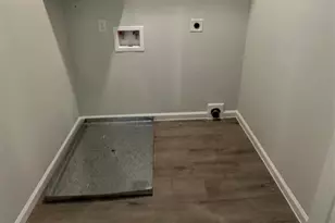 501-509 Hines Ave, Willis, TX 77378 - Photo 13