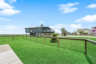380 Driftwood, Matagorda, TX 77457 - Photo 5