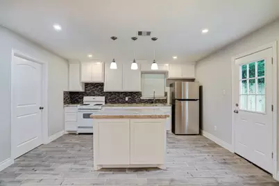 6634 Granite Street, Houston, TX 77092 - Photo 3