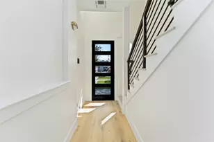 4605 Siegel St, Houston, TX 77009 - Photo 5