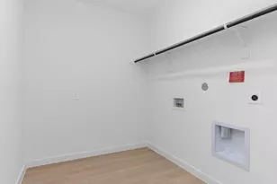 1042 Garnet Rain Dr, Beasley, TX 77417 - Photo 5