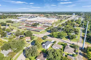 1327 5th Ave N, Texas City, TX 77590 - Photo 39