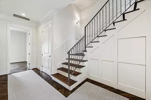 2413 Mimosa Dr, Houston, TX 77019 - Photo 3