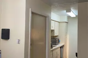 8525 Hearth Dr, Houston, TX 77054 - Photo 13