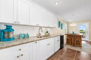 621 County Rd 202, Sargent, TX 77414 - Photo 15