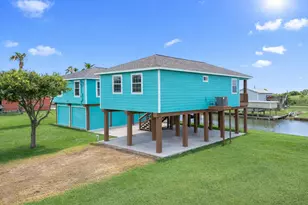 621 County Rd 202, Sargent, TX 77414 - Photo 21