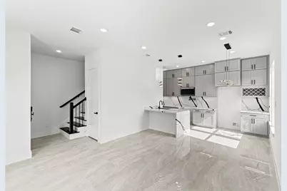 7540 Dyer Street, Houston, TX 77088 - Photo 5