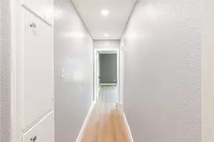 12906 Southspring Dr, Houston, TX 77047 - Photo 11