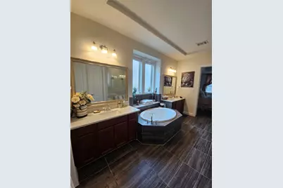 1013 Goose Creek Street, Webster, TX 77598 - Photo 19