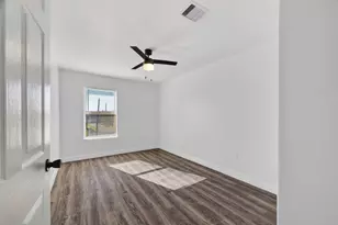 3107 Martha St, Houston, TX 77026 - Photo 25