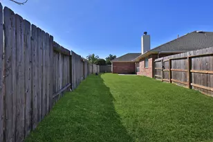 9307 Alzaada Ln, Houston, TX 77070 - Photo 23