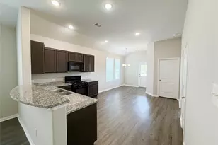 14613 E Pine Heart Dr, Conroe, TX 77302 - Photo 5