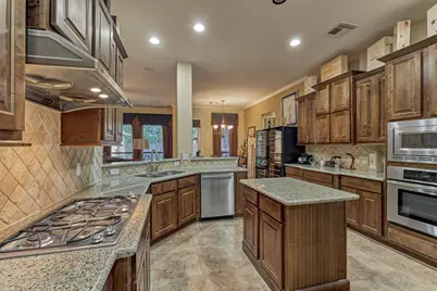 165 Silverwood Ranch Drive, Shenandoah, TX 77384 - Photo 17