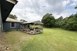 708 W Railroad, Buffalo, TX 75831 - Photo 15