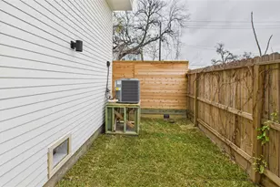 602 Jewett St, Houston, TX 77009 - Photo 41