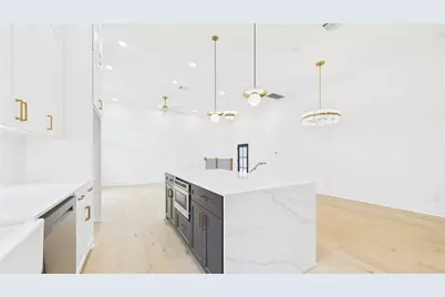 602 Jewett Street #A, Houston, TX 77009 - Photo 9