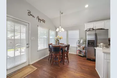 2307 Megellan Point Lane, Pearland, TX 77584 - Photo 11