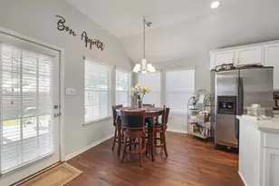 2307 Megellan Point Ln, Pearland, TX 77584 - Photo 11