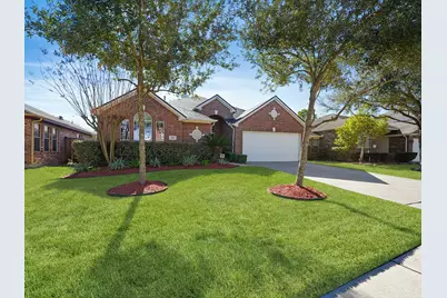 2307 Megellan Point Lane, Pearland, TX 77584 - Photo 1