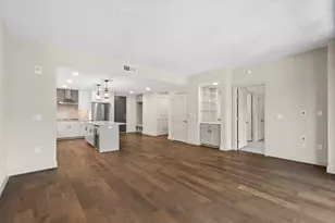 2511 Willowick Rd, Houston, TX 77027 - Photo 9