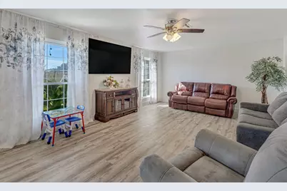 20051 Cresent Creek Drive, Katy, TX 77449 - Photo 13