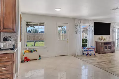 20051 Cresent Creek Drive, Katy, TX 77449 - Photo 11