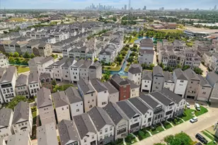 930 Dunleigh Meadows Ln, Houston, TX 77055 - Photo 29