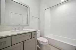 930 Dunleigh Meadows Ln, Houston, TX 77055 - Photo 25