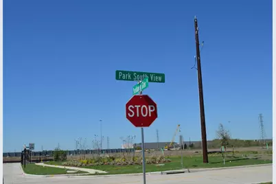 10212 Berkeley Springs Trail Trail, Houston, TX 77051 - Photo 31