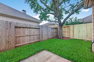 6018 Stilson Branch Ln, Houston, TX 77092 - Photo 41
