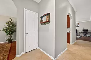 6018 Stilson Branch Ln, Houston, TX 77092 - Photo 9