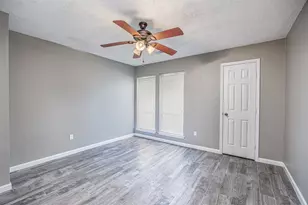 3706 Autumn Ln, Baytown, TX 77521 - Photo 19